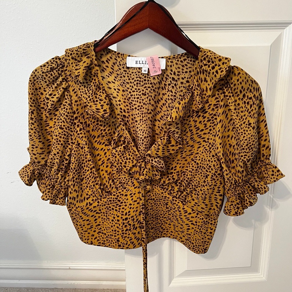 ELLIATT animal print summer top.